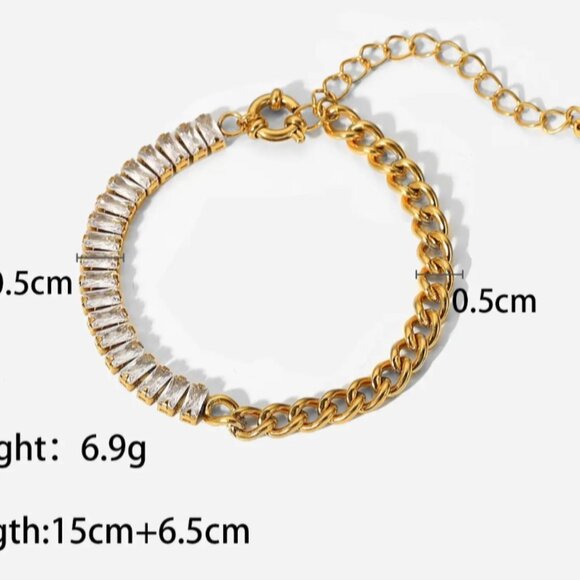 18K Gold Plated Bracelet With Sparkling Zirconia Baguettes - Picture 3 of 3